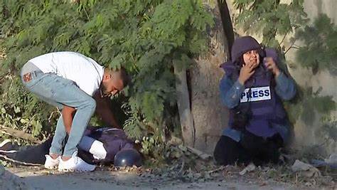 השקרים של הרצוג, ורצח העיתונאית שירין אבו עאקלה