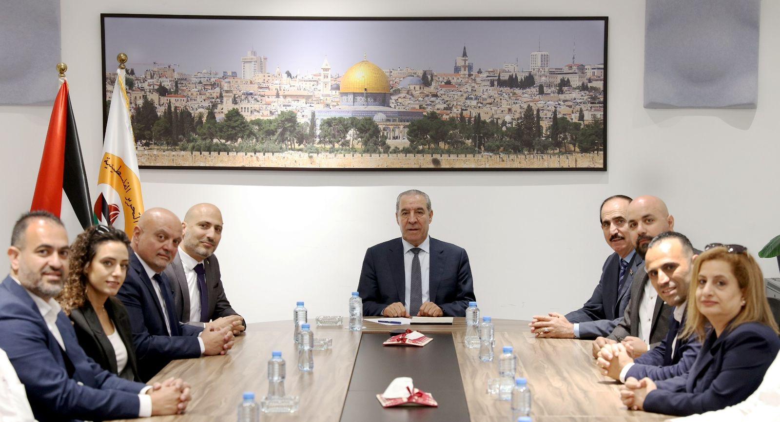 א-שייח' נפגש עם ראש עיריית בית סאחור וחברי מועצת העיר