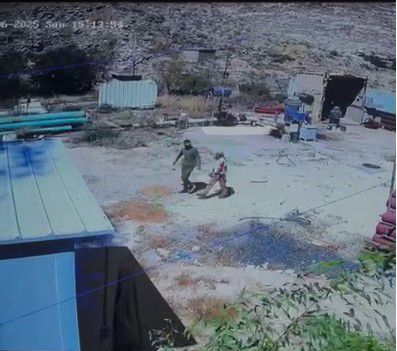 מתנחלים חידשו את תקיפתם על בארות המים בעין סמיה, מזרחית לרמאללה