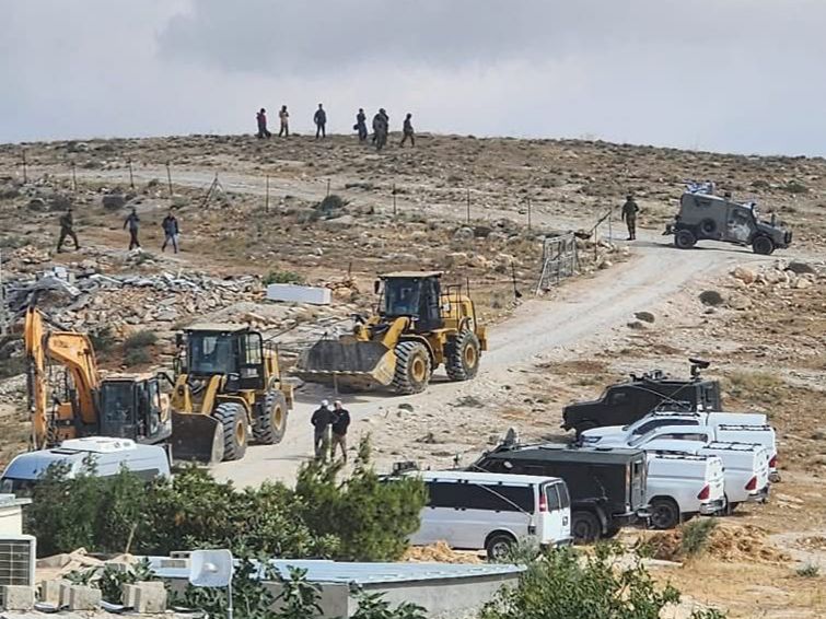 כוחות הכיבוש הרסו בתים ותשתיות בכפר ח'רבת א-דיר בבקעת הירדן