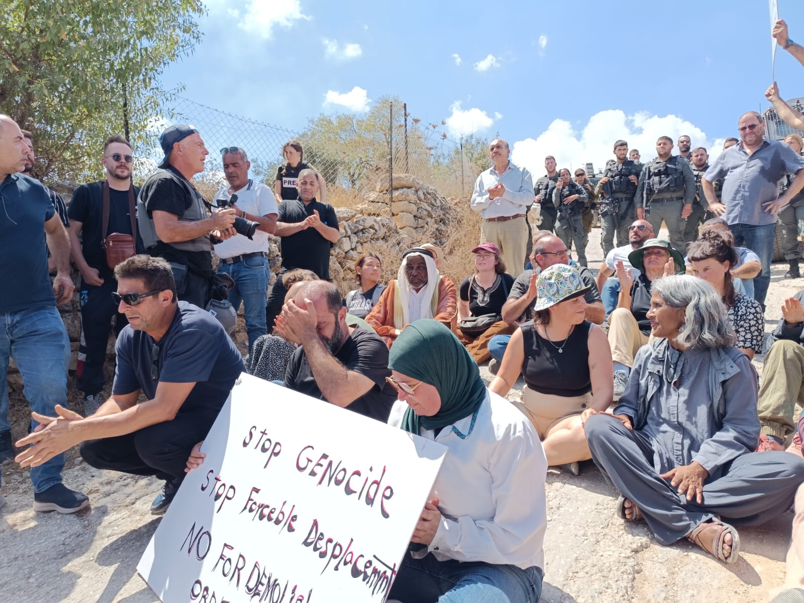 מחאה נגד תפיסת קרקעות על ידי מתנחלים באזור המחרור, בית ג'אלא