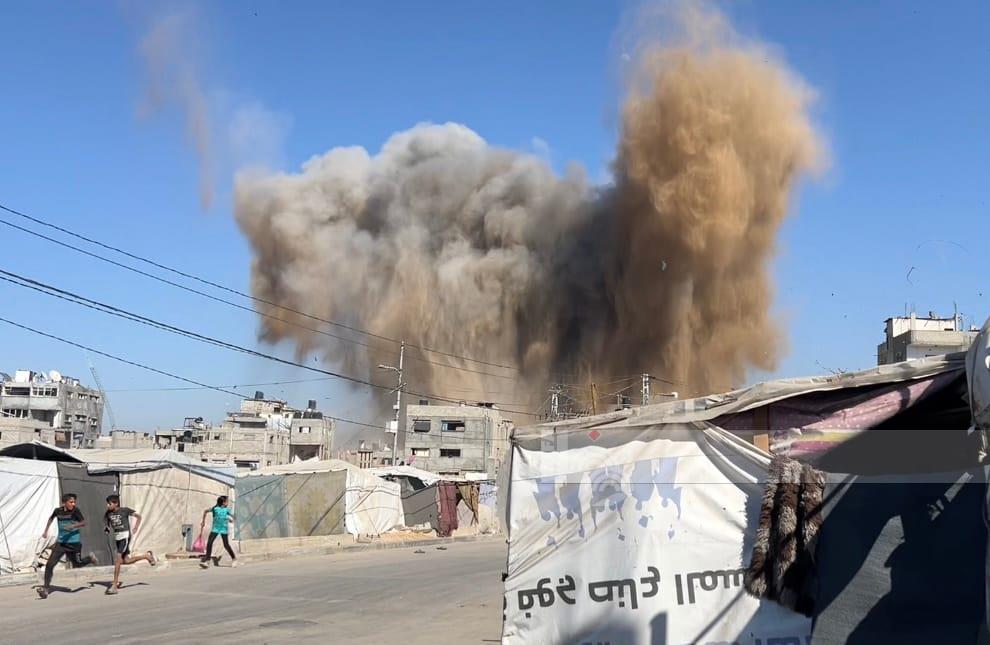 הרוגים ופצועים בהפגזת כוחות הכיבוש על אזרחים ממתינים לסיוע במרכז רצועת עזה- 70 הרוגים מאז שעות הבוקר