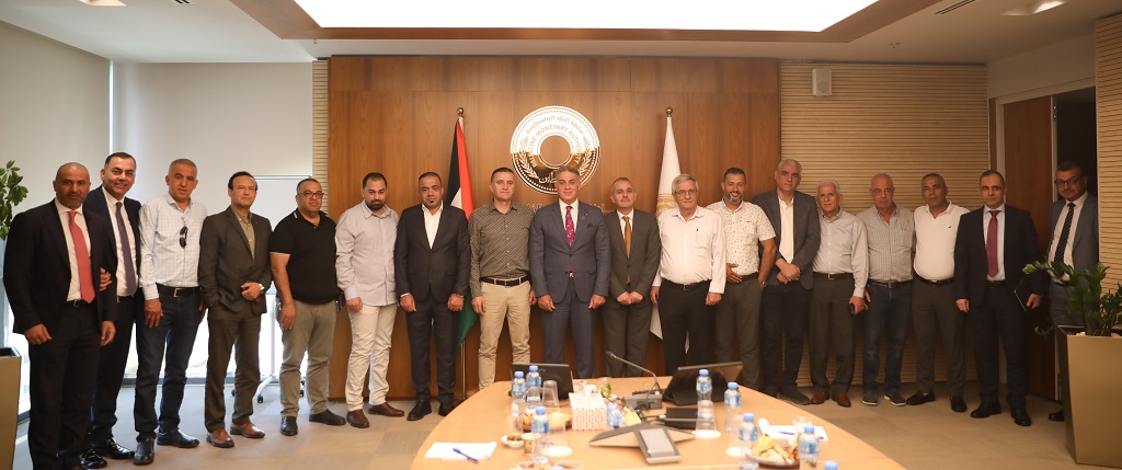 רשות המטבע הנחתה את הבנקים להעלות ל־50% את שיעור ההפקדות האלקטרוניות מתחנות הדלק