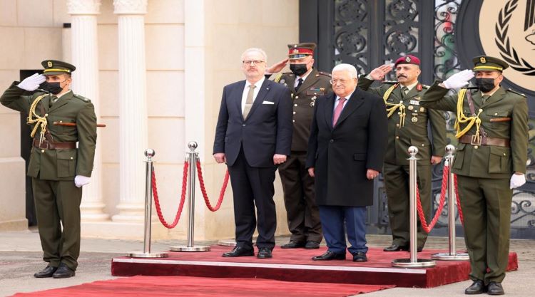 נשיא לטביה בפלסטין