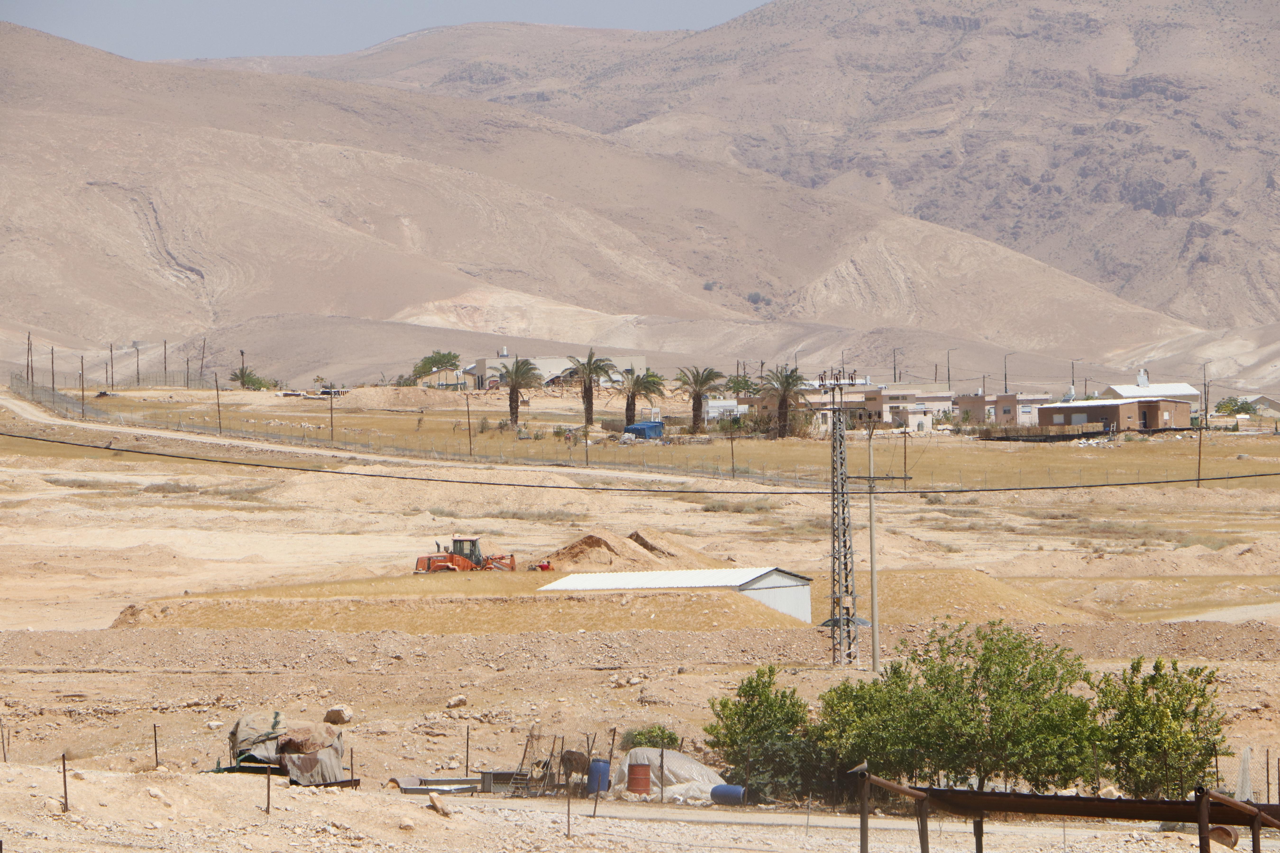הרשות למאבק בגדר ובהתנחלויות: הכיבוש אישר 18 תחומי שיפוט להתנחלויות לקראת הרחבתן