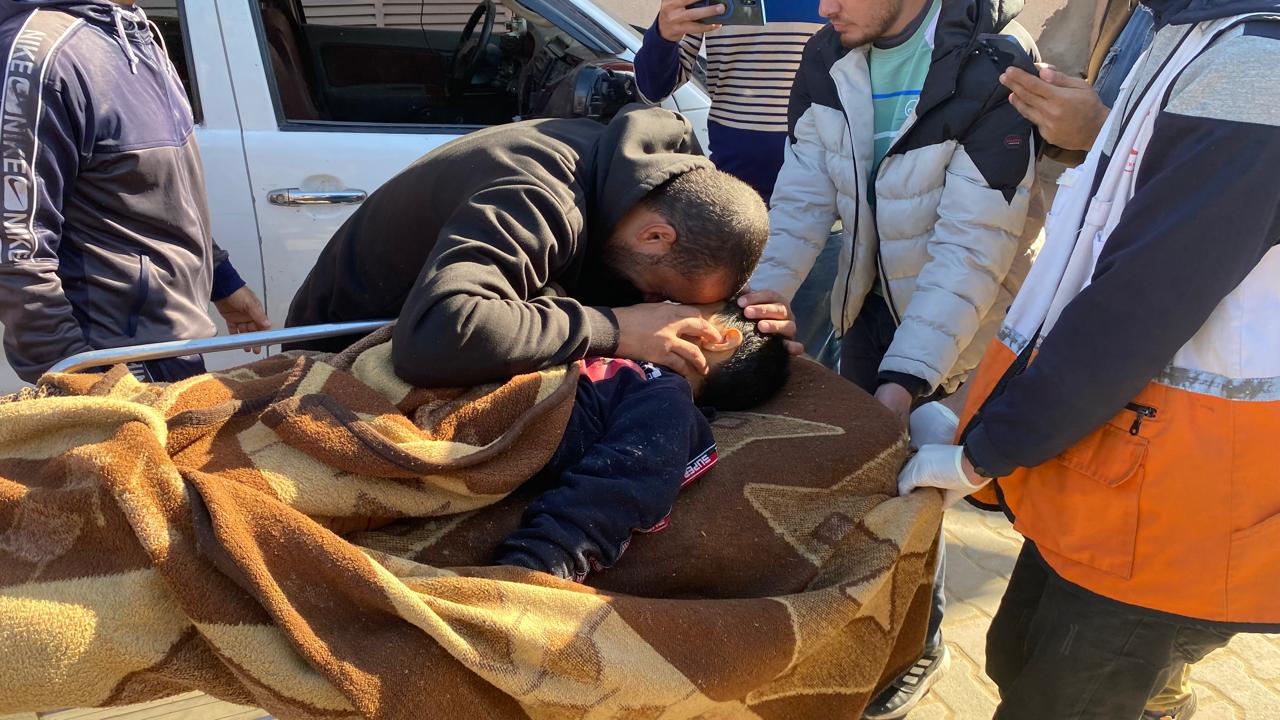 שני ילדים נהרגו וקרבנות נוספים בתקיפות הכיבוש הישראלי ברצועת עזה