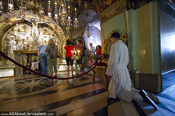 הפטריארך באוזבקיסטן : הפגיעה מצד ישראל בכנסיית הקבר, פגיעה בכל נוצרי בעולם