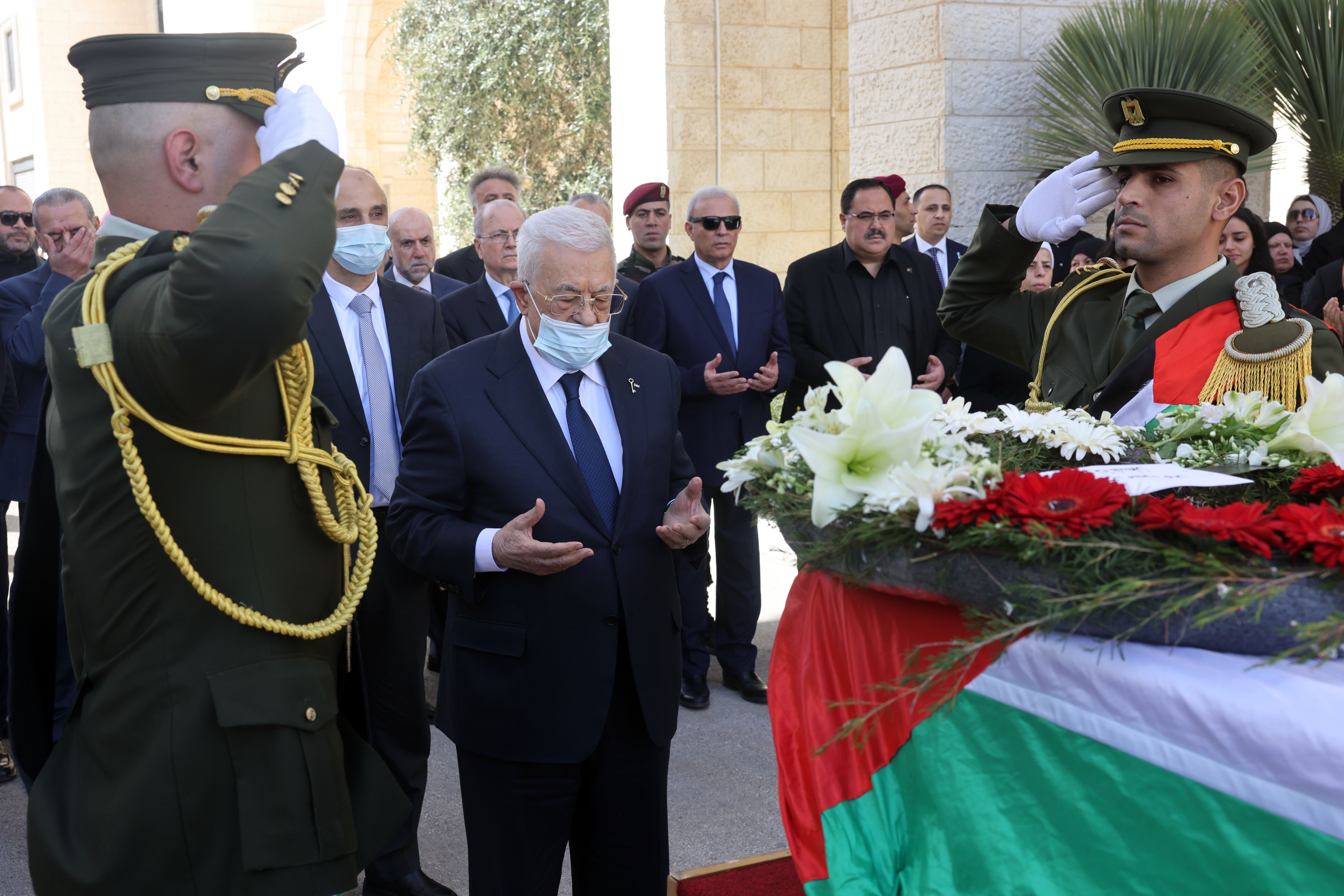 בנוכחות הנשיא הפלסטיני: המנהיג הלאומי מוחמד אל-חוראני הובא למנוחות ברמאללה