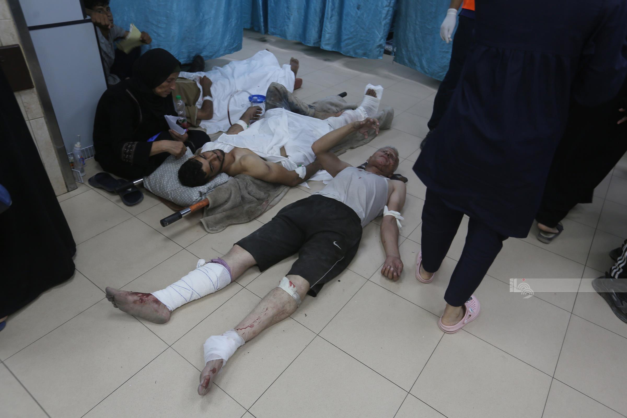 שני פלסטינים נהרגו ושבעה נפצעו בהפצצת כוחות הכיבוש במרכז רצועת עזה