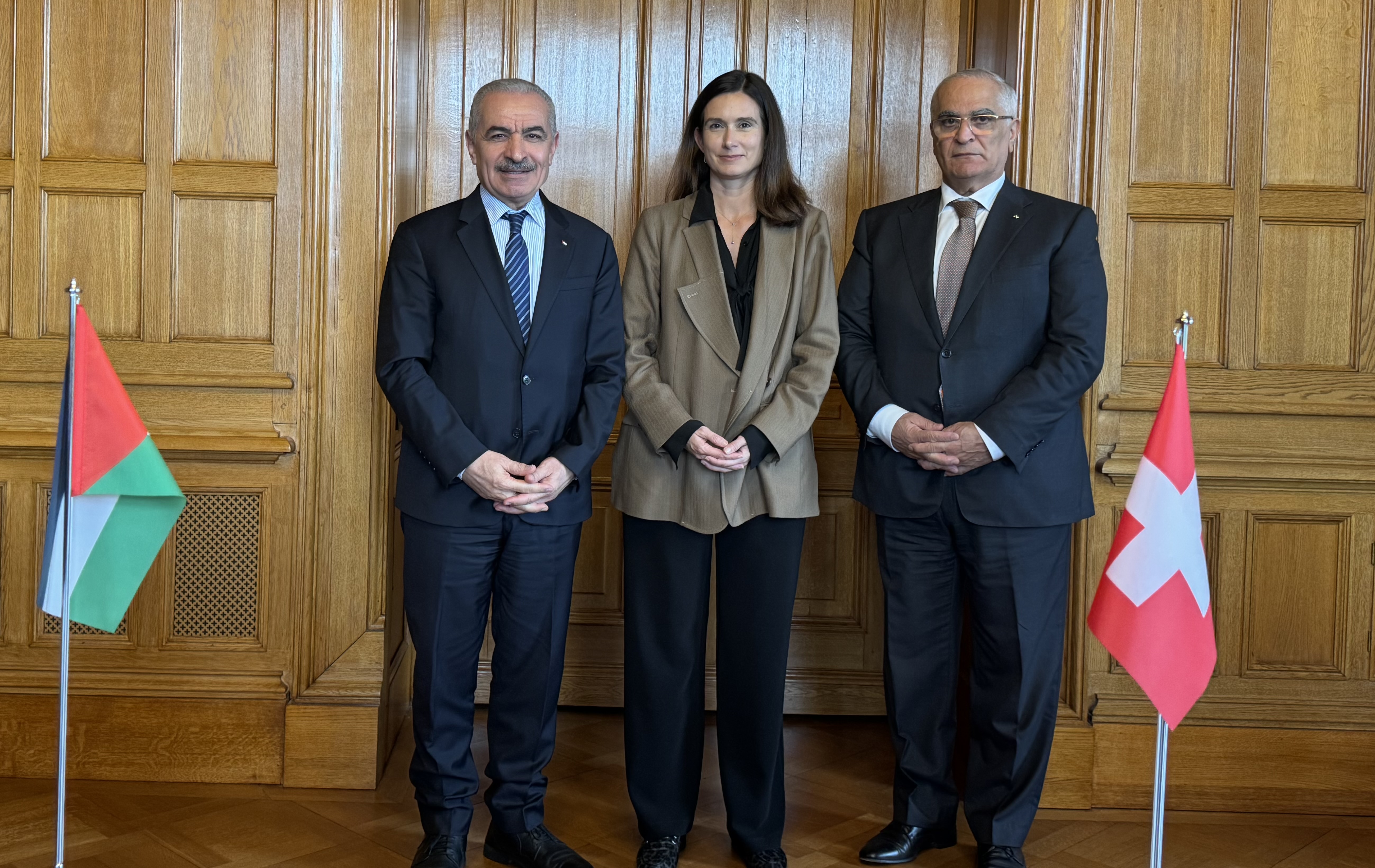 בפתיחת סבב ביקורים באירופה: אשתיה קרא ליושבת ראש הפרלמנט השווייצרי להכיר במדינת פלסטין