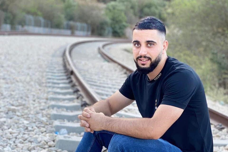 צעיר נהרג מירי מתנחל חמוש בכפר דיר ג'ריר שבמזרח רמאללה