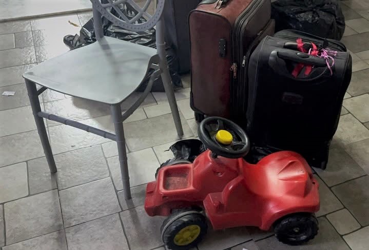 הכיבוש אילץ משפחה ירושלמית לפנות בניין מגורים לקראת הריסתו בשכונת אל־בוסתאן בסילוואן