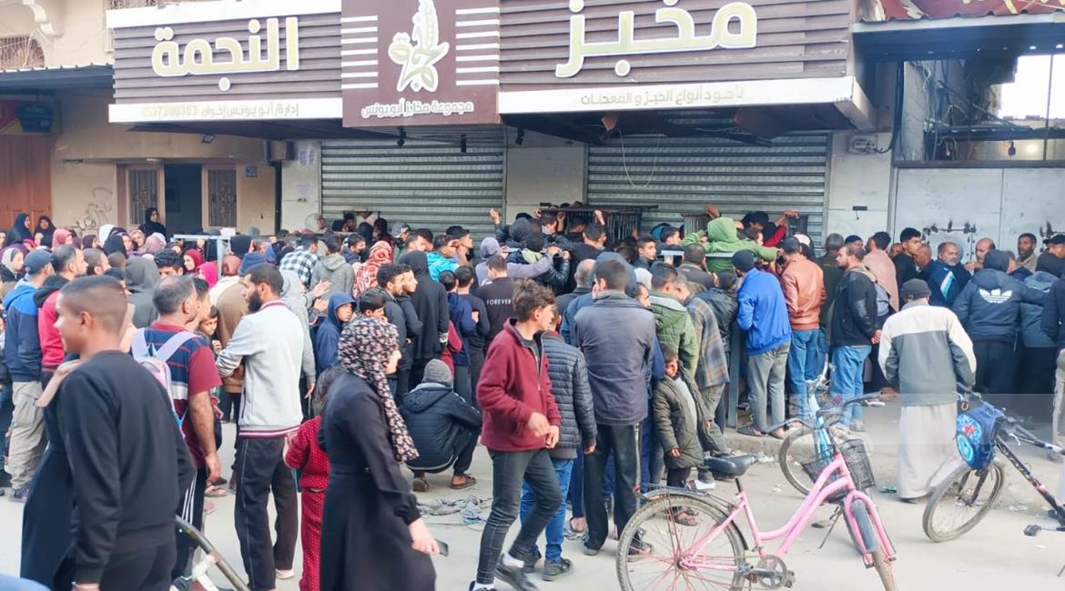 ראש איגוד המאפיות בעזה: כל המאפיות ייסגרו מחר לכל המאוחר בשל מחסור בקמח