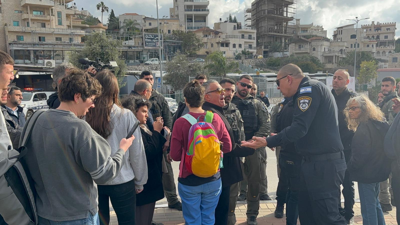 המשטרה עצרה כמה מפגינים באום אל־פחם במחאה נגד חוק עונש המוות לאסירים