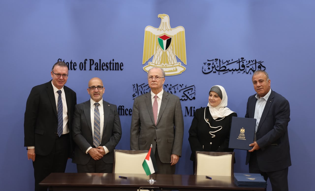 במעמד ראש ממשלת פלסטין: נחתמו הסכמי מענקים בהיקף של כ־10 מיליון דולר לפרויקטים בתחומי התשתיות, הבריאות והשיקום