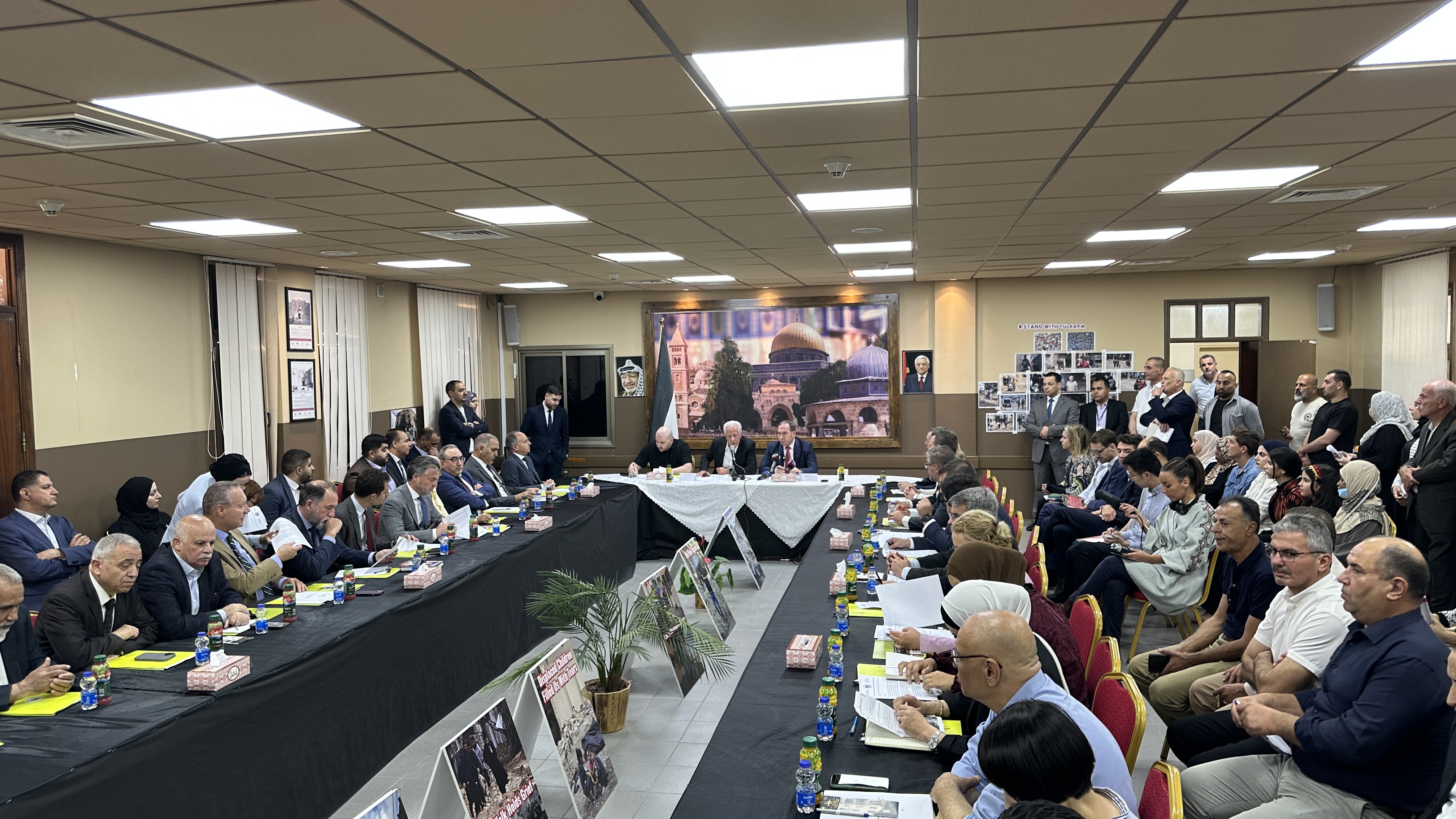 מושל טולכרם לשגרירים זרים: "24 אלף עקורים, אלפי בתים הרוסים – ואין מי שיעצור את ההרס"