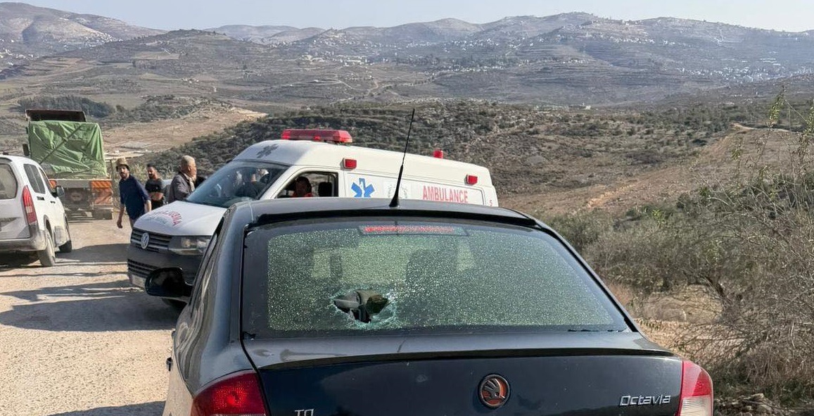 שלושה חקלאים נפצעו מתקיפת מתנחלים בשטחי בית ליד שבמזרח טולכרם