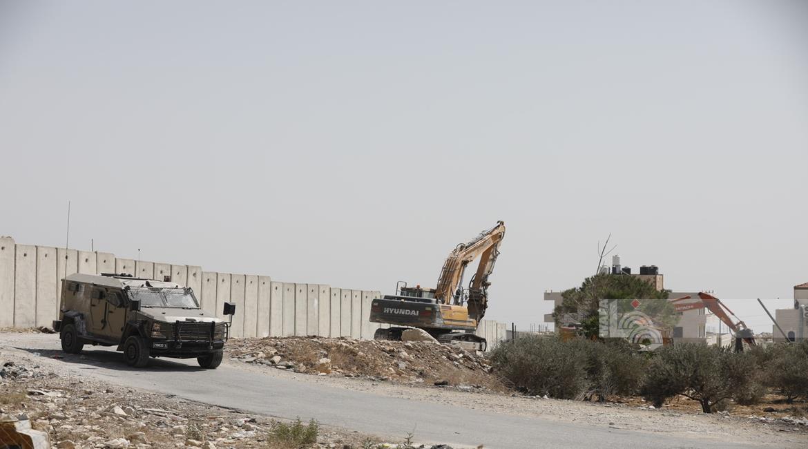 הכיבוש הודיע על כוונתו להרוס עשרות מבנים למגורים ולמסחר בענאתה