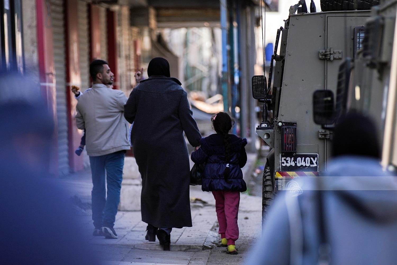 הכיבוש מאלץ תושבים לעזוב את בתיהם במחנה הפליטים בטולכרם