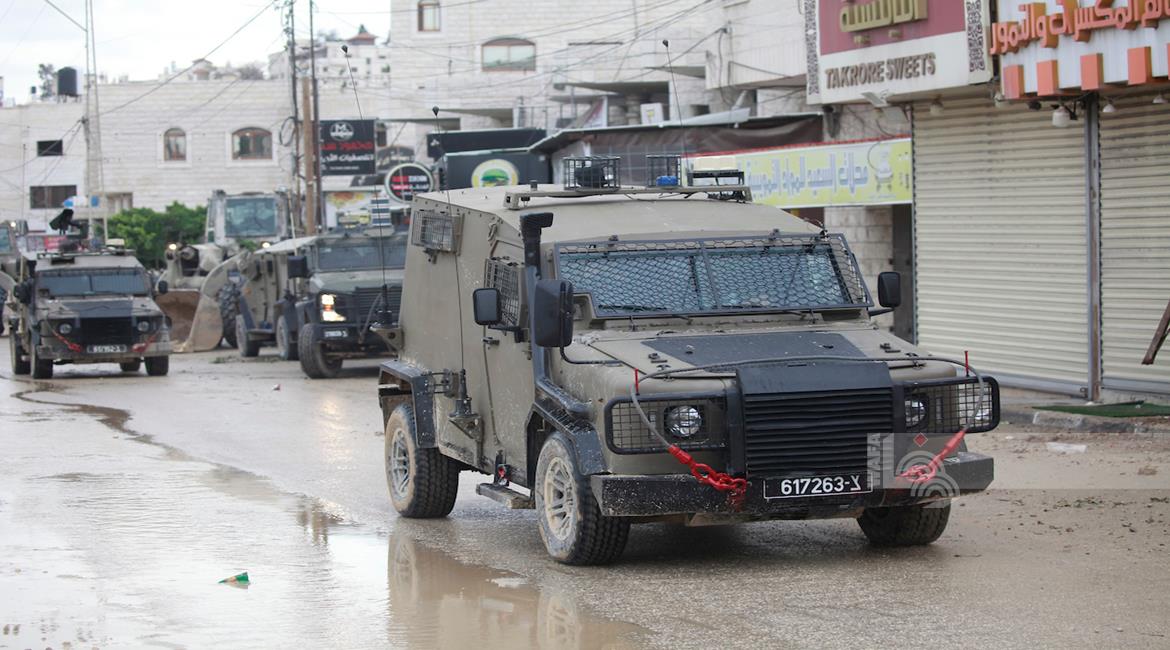 הכיבוש עצר חמישה אזרחים בחברון, בהם תלמיד תיכון