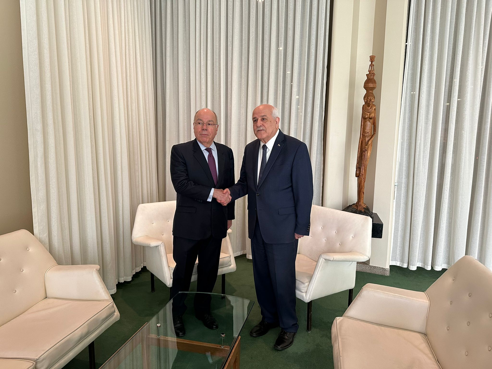 השר ריאד מנסור נפגש עם שר החוץ של ברזיל לדון במצב בעזה ובתמיכה בפלסטינים