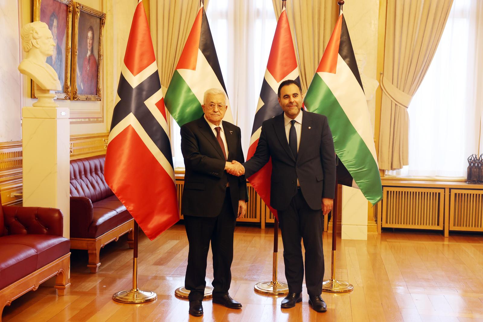 הנשיא עבאס נפגש עם יו״ר הפרלמנט הנורווגי
