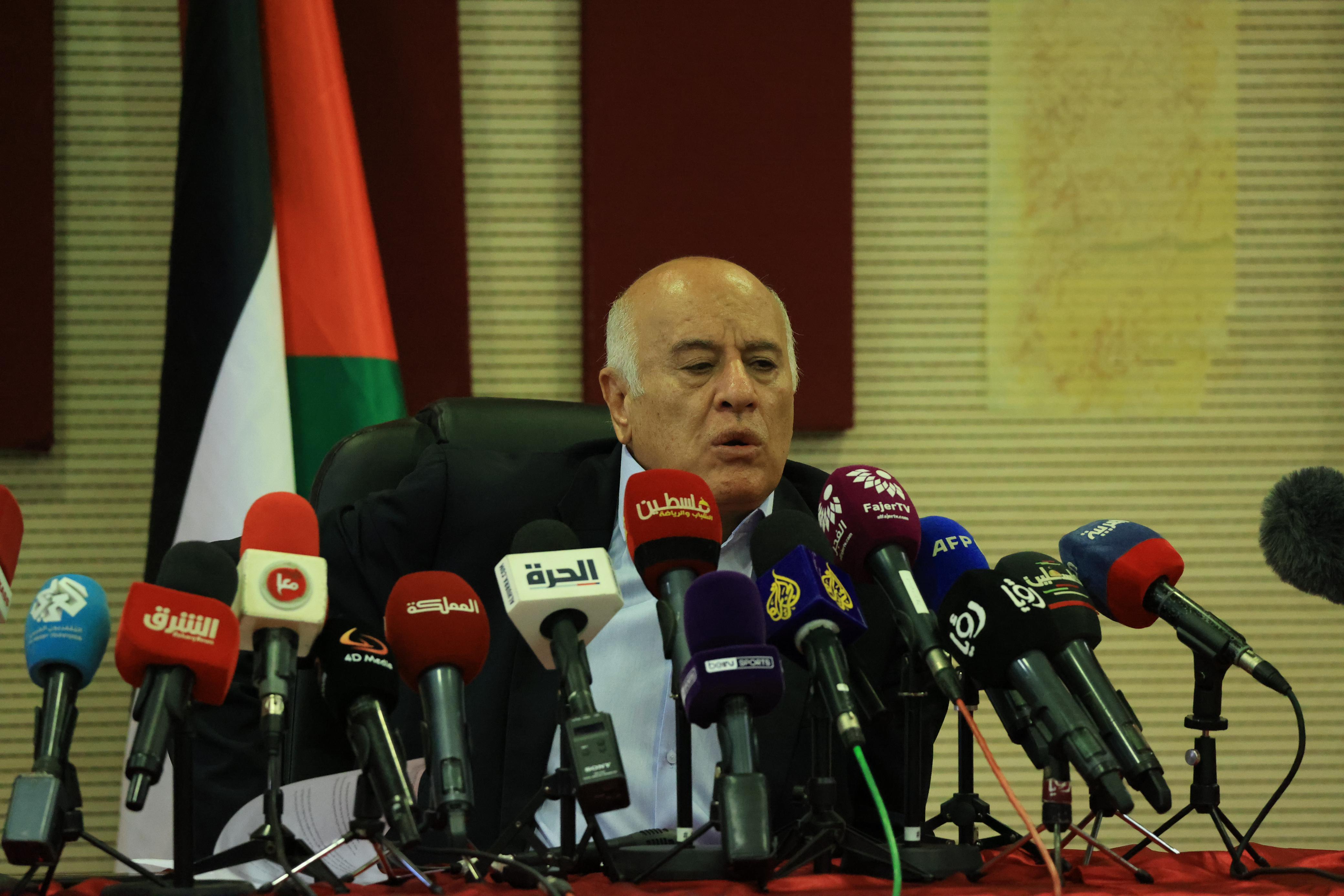 ג'יבריל רג'וב: "נפתח אסטרטגיה לאומית לפיתוח הספורט הפלסטיני ולחיזוק הקשר לעמנו"