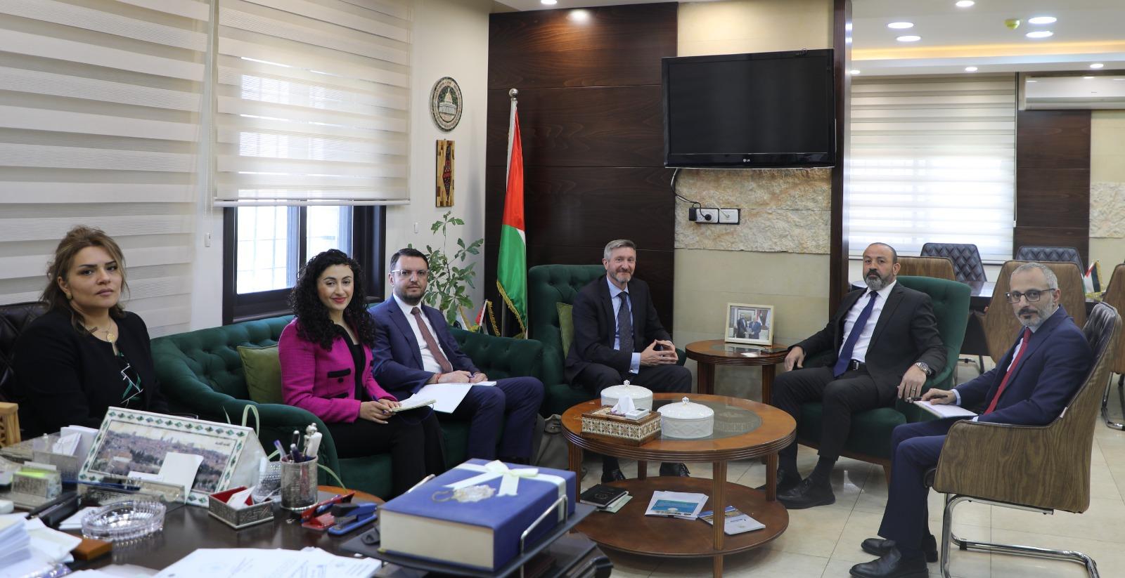 היועץ המשפטי הפלסטיני לממשלה: "נגן על זכויות האזרחים ונאכוף את החוק – גם תחת לחץ, גם בעת משבר"