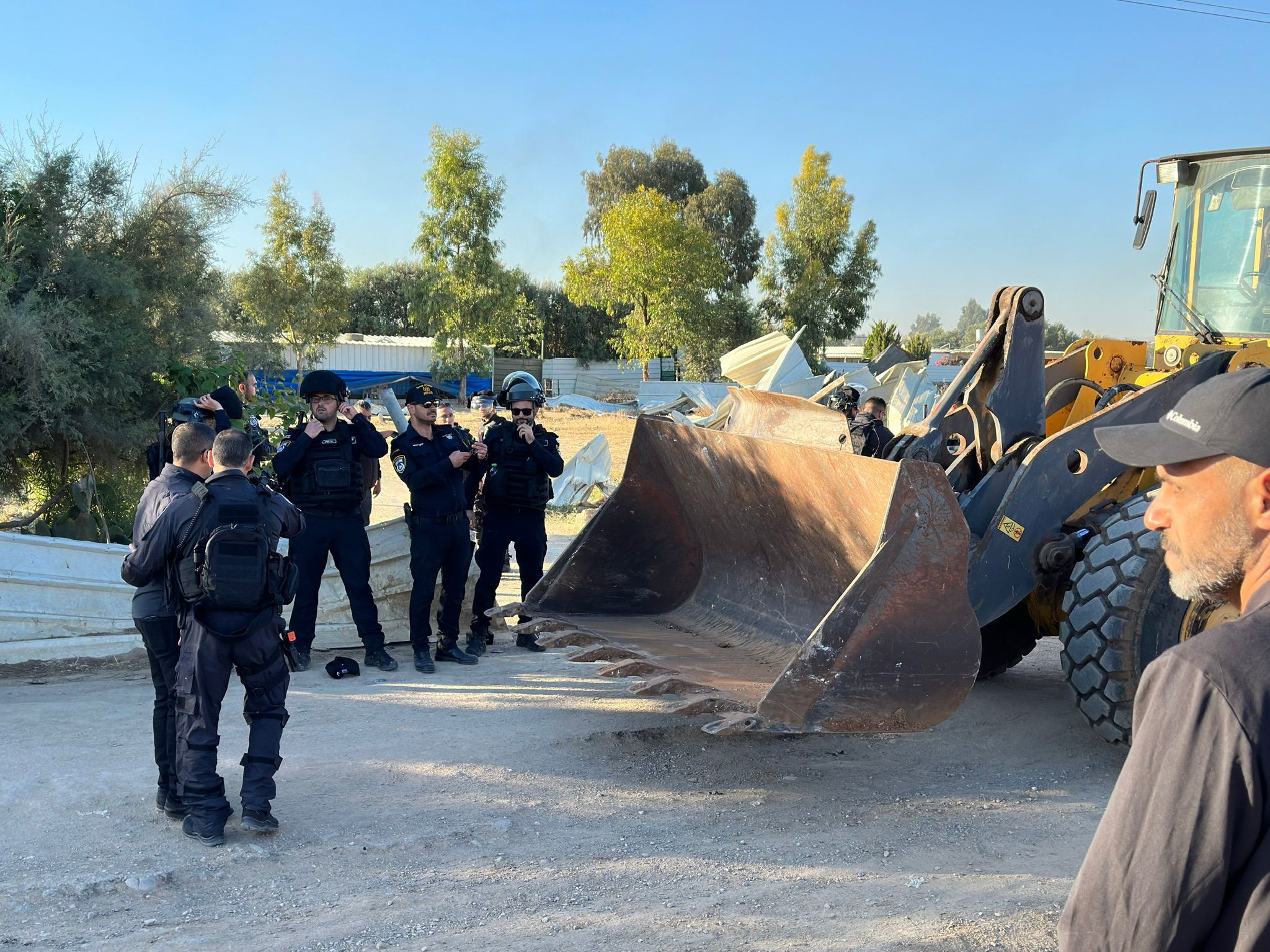 בליווי משטרתי ופריסת כוחות רחבה: הריסת 47 מבנים לערבים מהנגב 