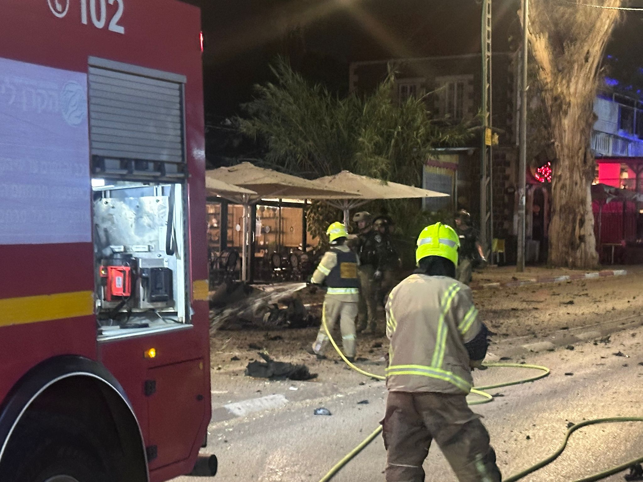 גל תקיפה איראני על מרכז הארץ: שישה הרוגים, 240 פצועים, ו־35 נעדרים