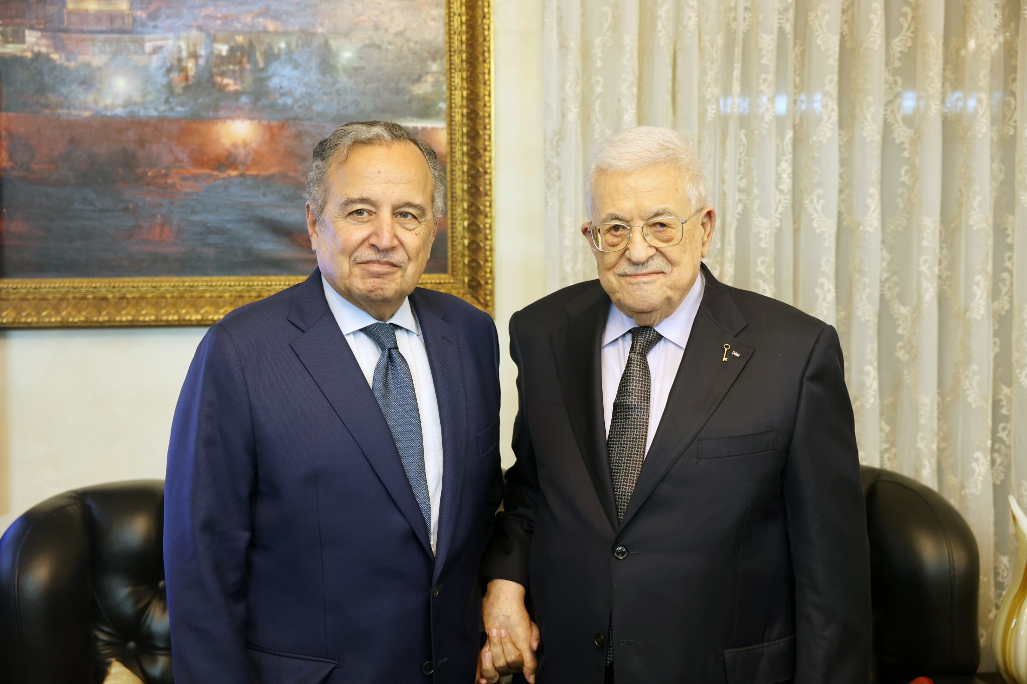 הנשיא עבאס נפגש עם מזכ"ל הליגה הערבית נביל פהמי