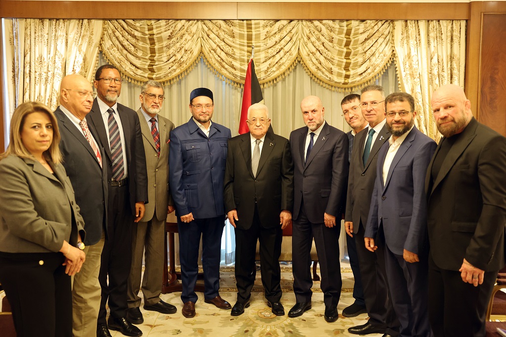 הנשיא עבאס נפגש עם הנהגת פורום המוסלמים באירופה באנקרה