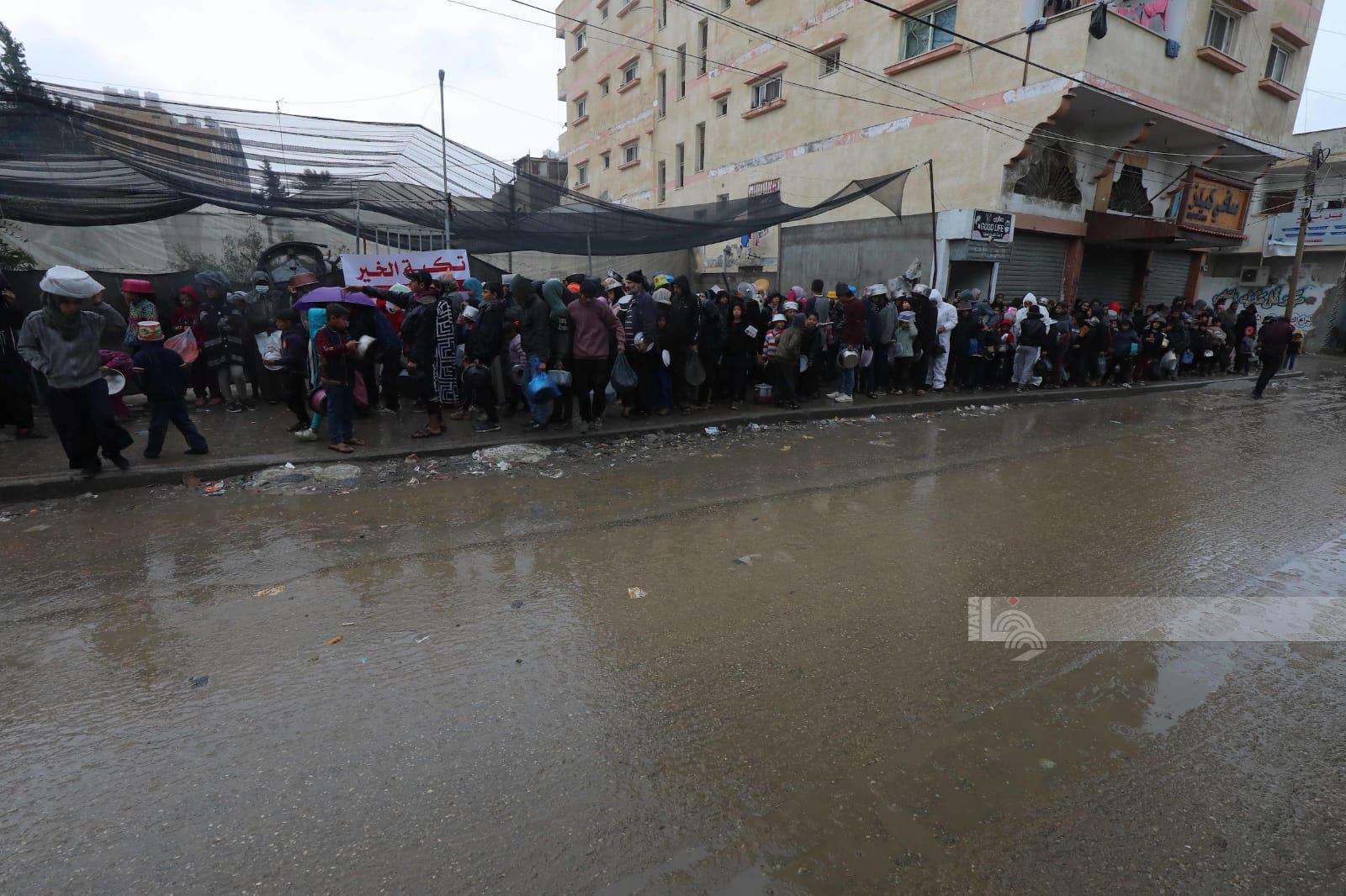 כוחות הכיבוש מונעים מ- "אונר"א" לשלוח סיוע הומניטרי לעזה