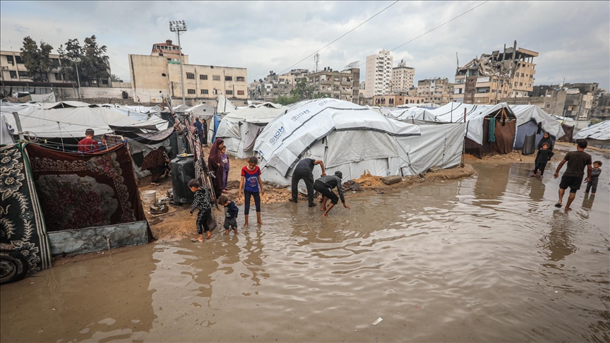 רמדאן בין גשם לאוהל: סיפור עקירה מתמשך במוואסי של חאן יונס