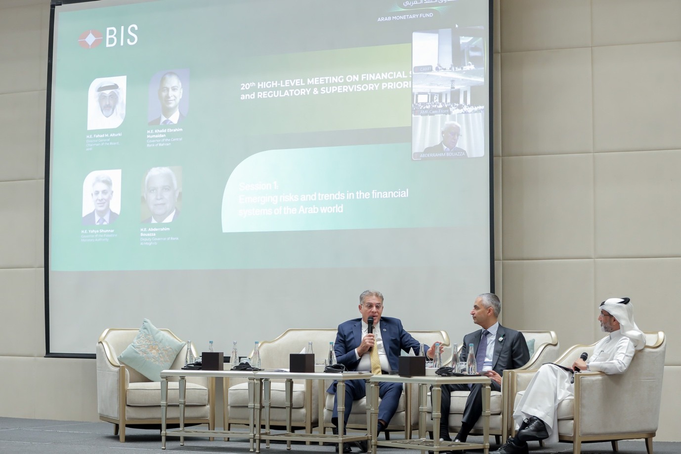 נגיד הרשות המוניטרית הפלסטינית באבו־דאבי: “המערכת הפיננסית פועלת תחת תנאים חריגים ולחצים חסרי תקדים”