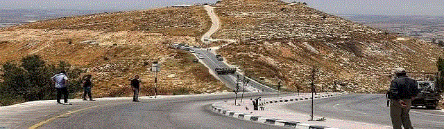 דו"ח: רשויות הכיבוש ממשיכות לסלול כבישים עוקפים לחיזוק המפעל ההתנחלותי בגדה המערבית