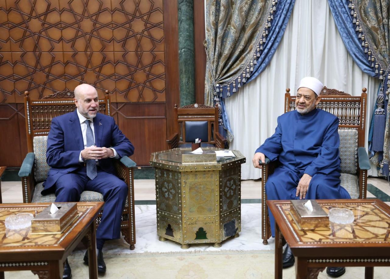 אל-הבאש בקהיר: תמיכה בשילוב תלמידים מעזה באוניברסיטת אל-אזהר ועדכון על המצב בפלסטין