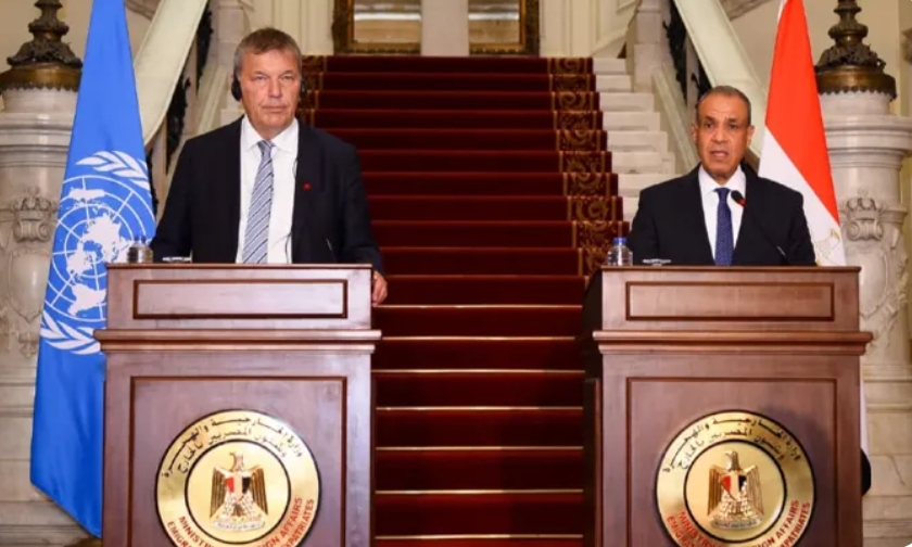 שר החוץ המצרי: רעב עזה הוא פשע מלא; מעבר רפיח לא יהפוך לשער לגירוש