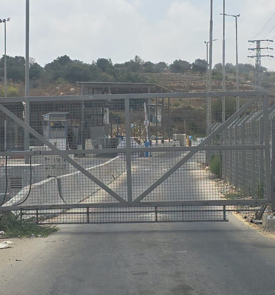 מחסומי הכיבוש מבודדים את כפרי צפון־מערב ירושלים ומונעים מתושבים לשוב לבתיהם