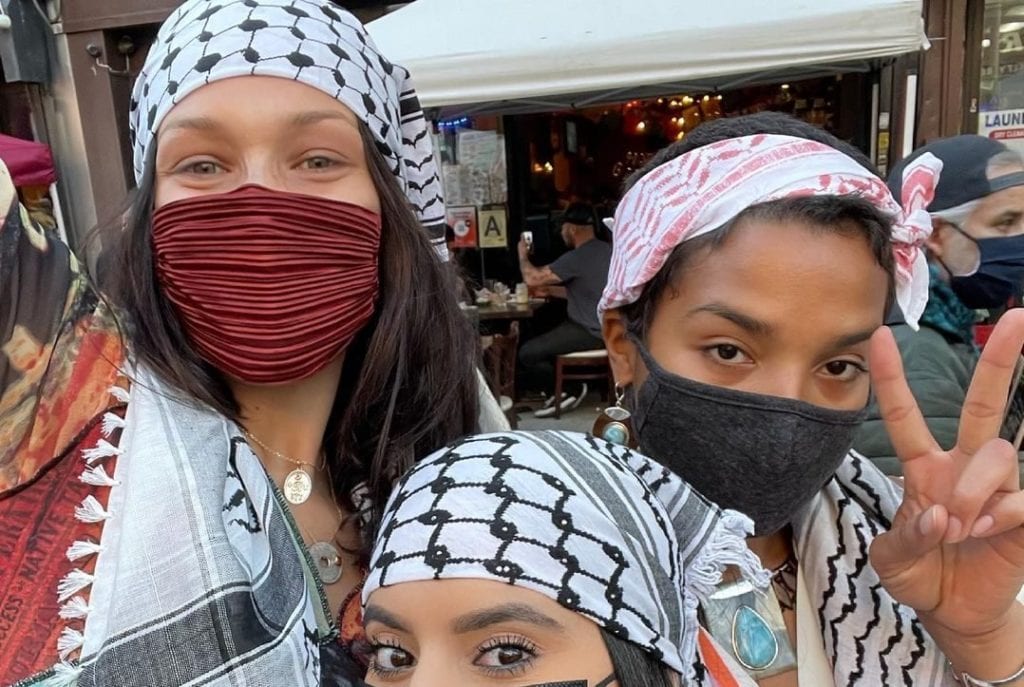 רשת פוקס ניוז מסיתה נגד דוגמנית העל בילא חדיד