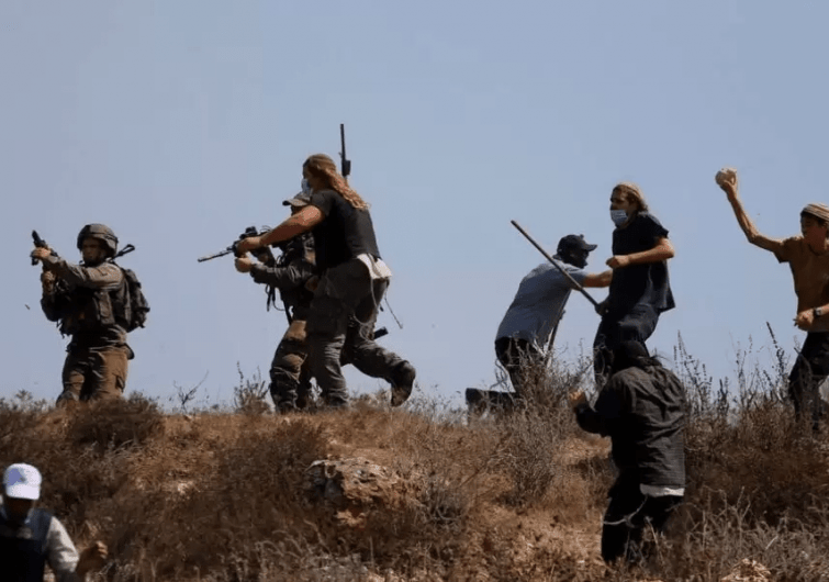 מתנחל חמוש מנע מתלמידים להגיע לבית ספרם בצפון מערב יריחו