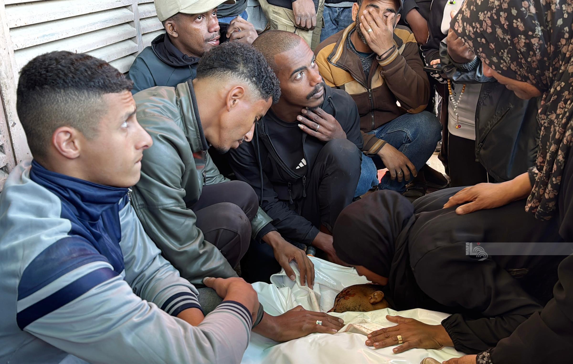 7 הרוגים בני משפחה אחת בתקיפת כוחות הכיבוש על בית מגורים בשכונת א-זיתון