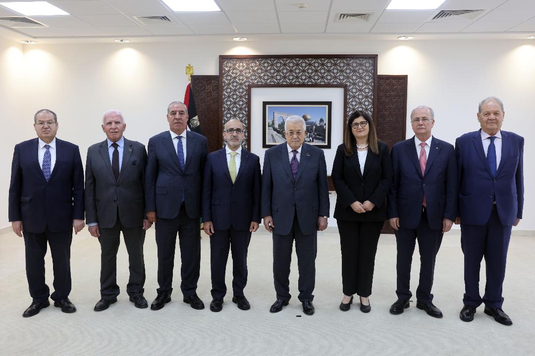 אגאביקיאן וסלאמה נשבעו אמונים בפני הנשיא – ומונו לשרים בממשלה הפלסטינית