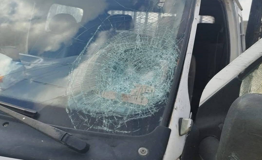 פצועים פלסטינים ונזק לרכבים במתקפה של מתנחלים ליד כפר א-דיכ