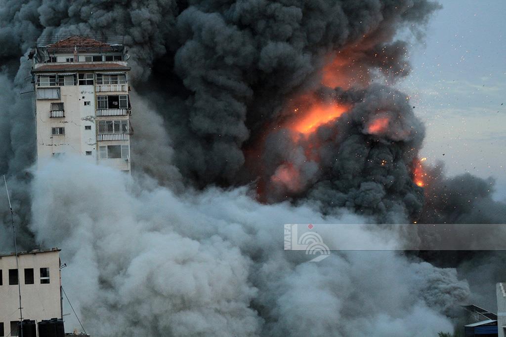 תקיפות כבדות בעזה: הרוגים ופצועים בהפצצות על ח'אן יונס ודיר אל-בלח