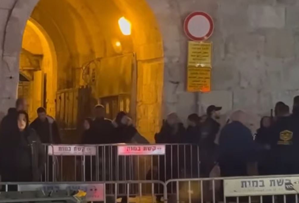 כוחות הכיבוש מנעו את קיום לילת אל־קדר במסגד אל־אקצא