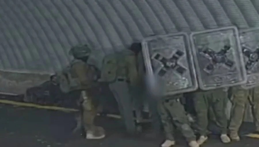 הבית הלבן והמחלקה האמריקאית דורשים חקירה של התעללות מינית בעצורים פלסטינים