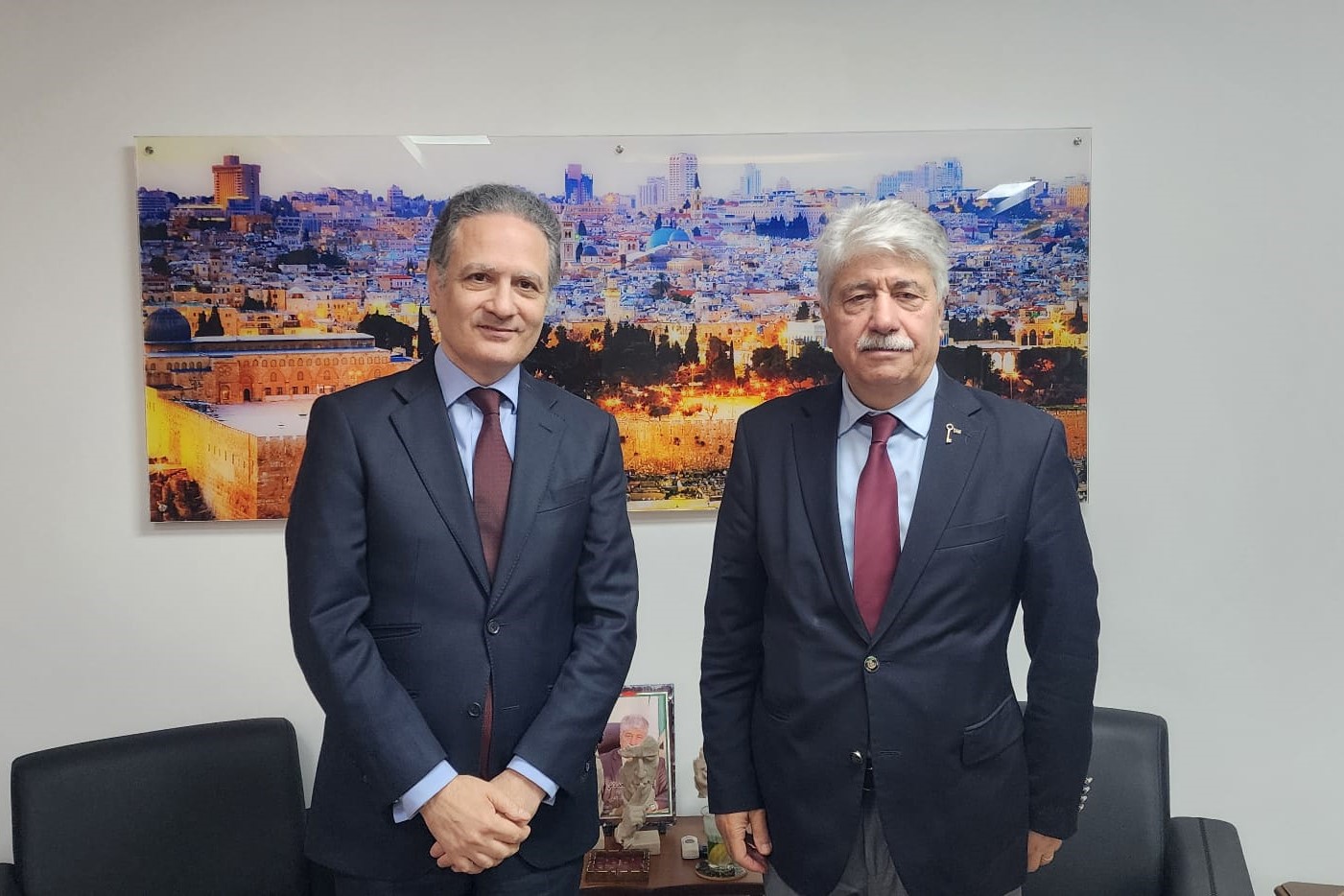 מג’דלני עדכן את הקונסול הספרדי בהתפתחויות האחרונות בשטחי פלסטין