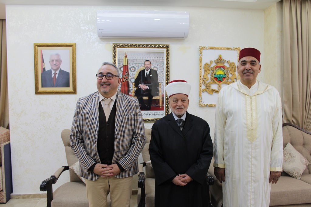 המופתי של ירושלים נפגש עם שגריר מרוקו ושיבח את התמיכה הפלסטינית