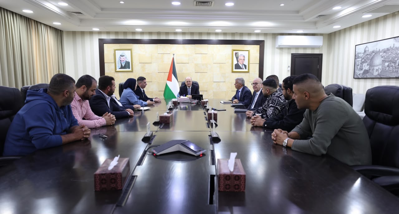 מוסטפא נפגש עם התאחדות הסטודנטים הפלסטינים וקרא לחזק את התמיכה בסטודנטים